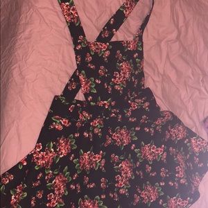 Overall cross back skirt